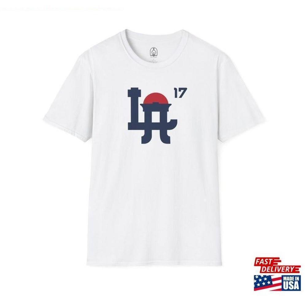Ultimate Dodger Shohei Ohtani Tshirt Heritage 2 Classic - Picture 1 of 4